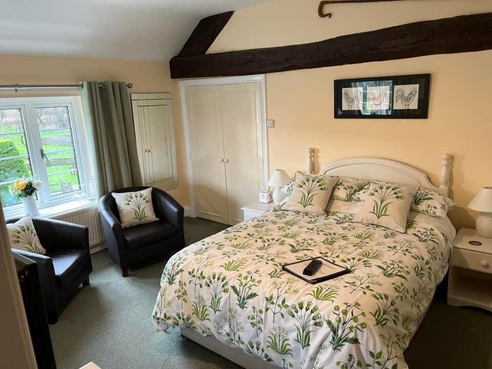 Dunscar Farm Bed & Breakfast 卡斯尔顿 外观 照片